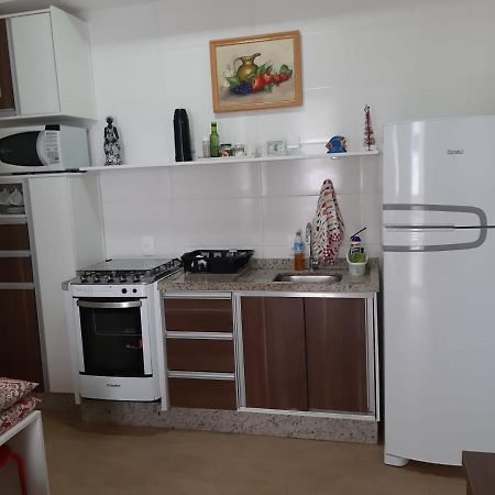 Apartamento Ilha Dos Patos Ingleses Na Beira Do Mar Florianópolis Buitenkant foto